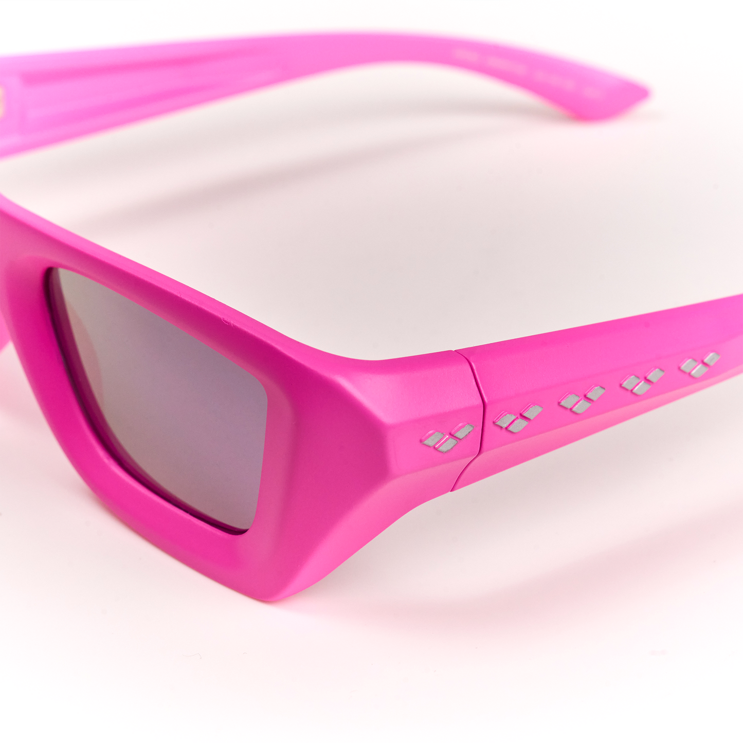 FLYWAVE-Arena Eyewear by FLUXUS