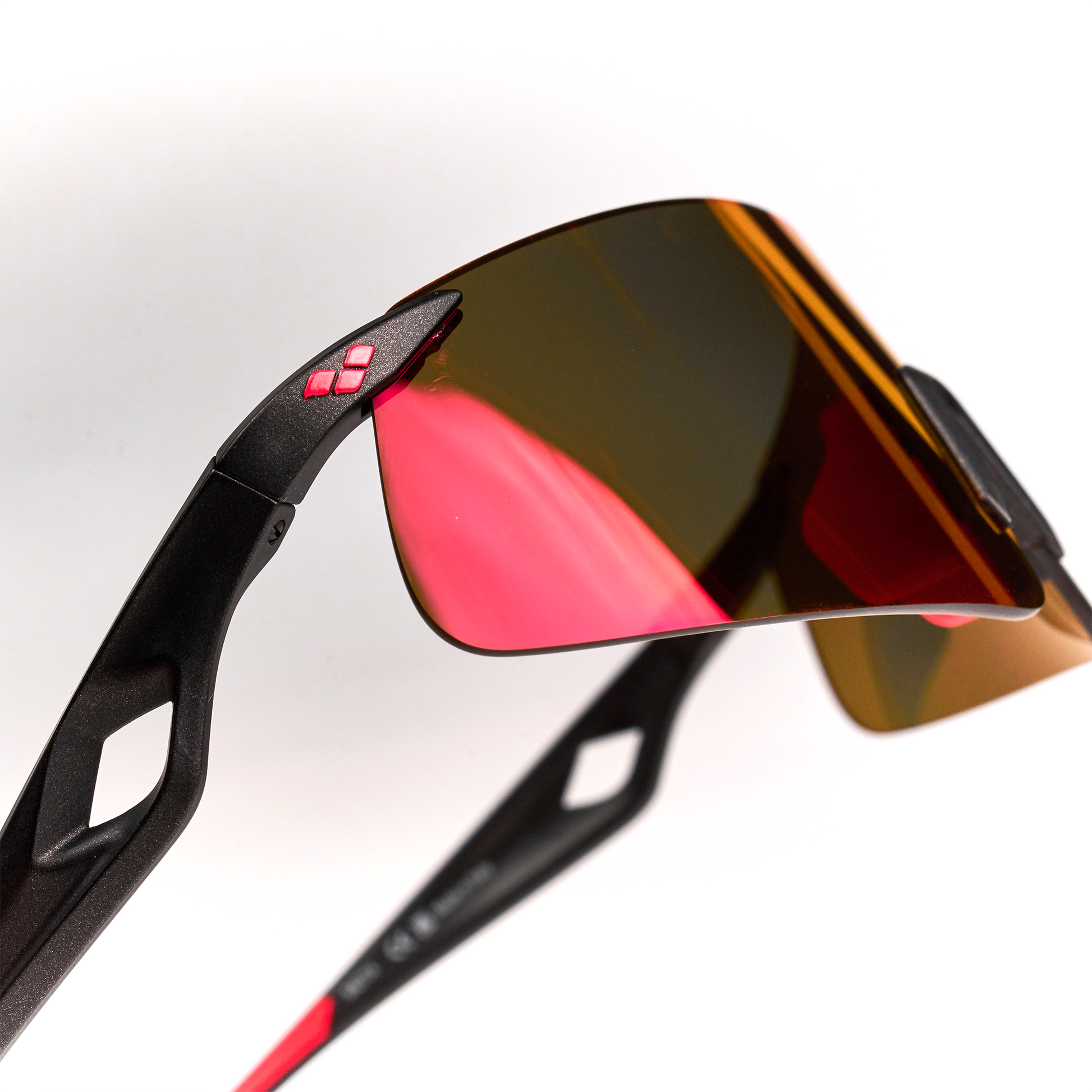 SAETTA-Arena Eyewear by FLUXUS