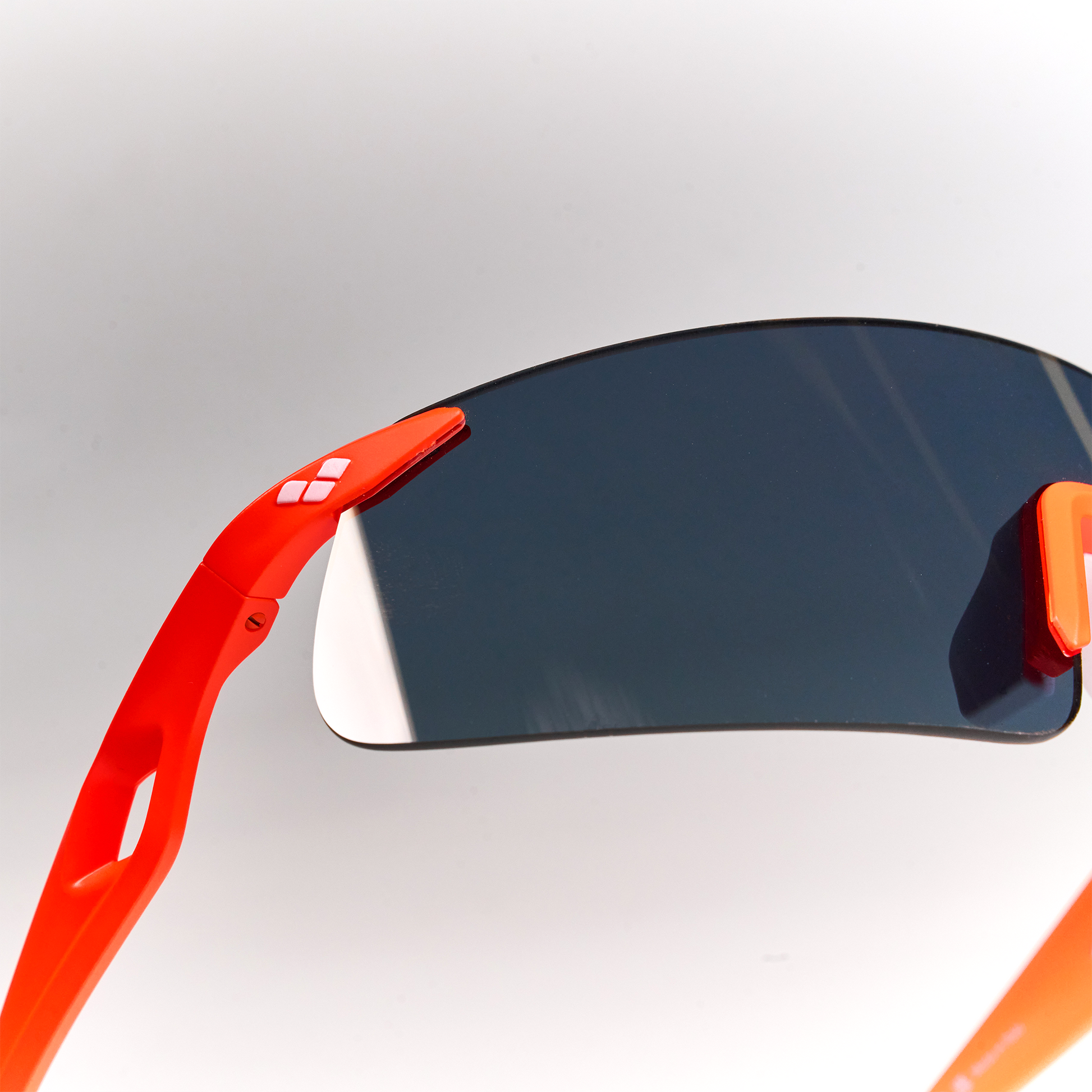 SAETTA-Arena Eyewear by FLUXUS