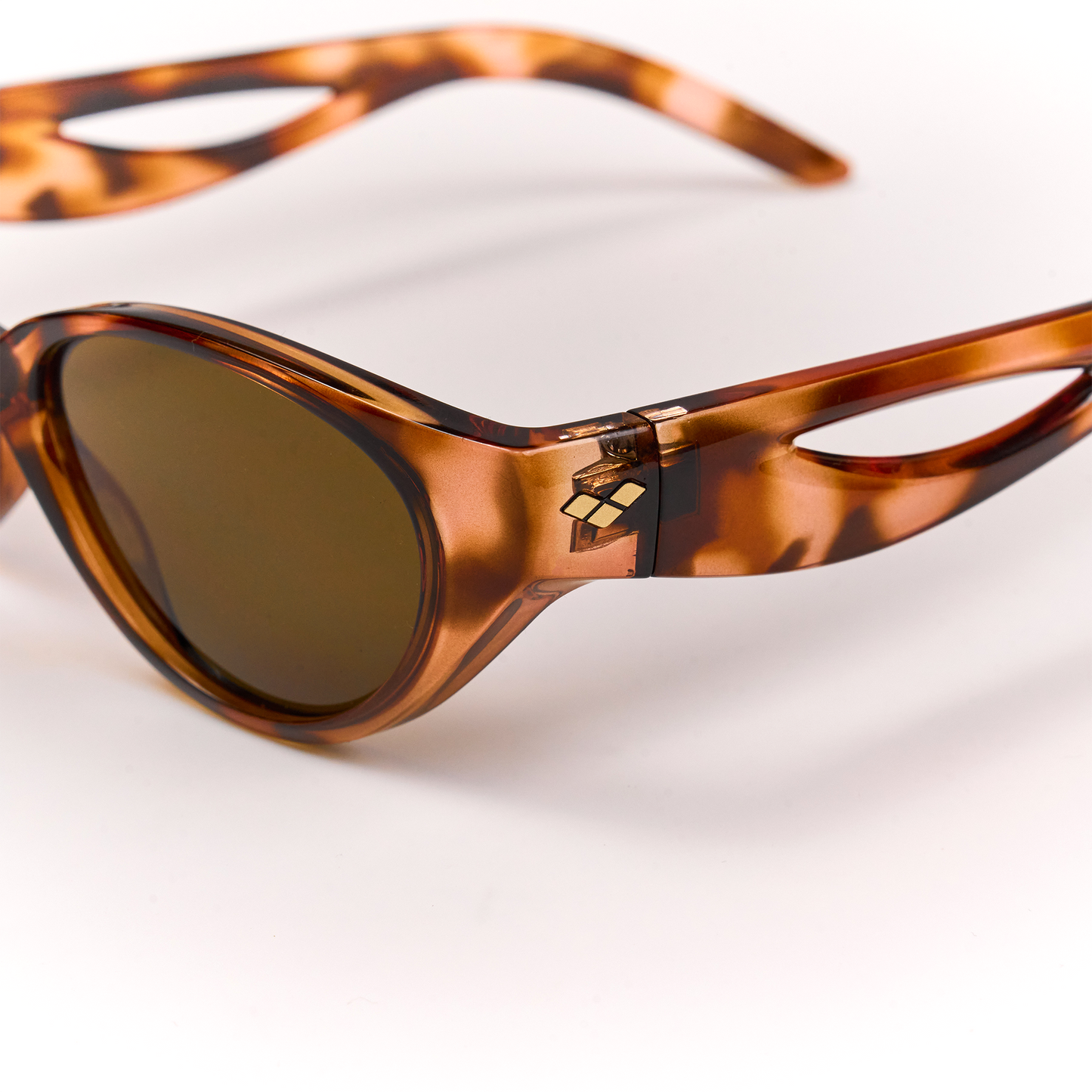 SIRENA-Arena Eyewear by FLUXUS