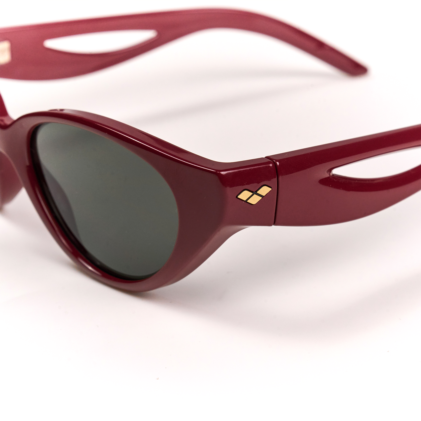 SIRENA-Arena Eyewear by FLUXUS