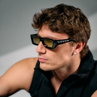 Flywave#Color_Montatura Gloss Black con Lente Gold Mirror