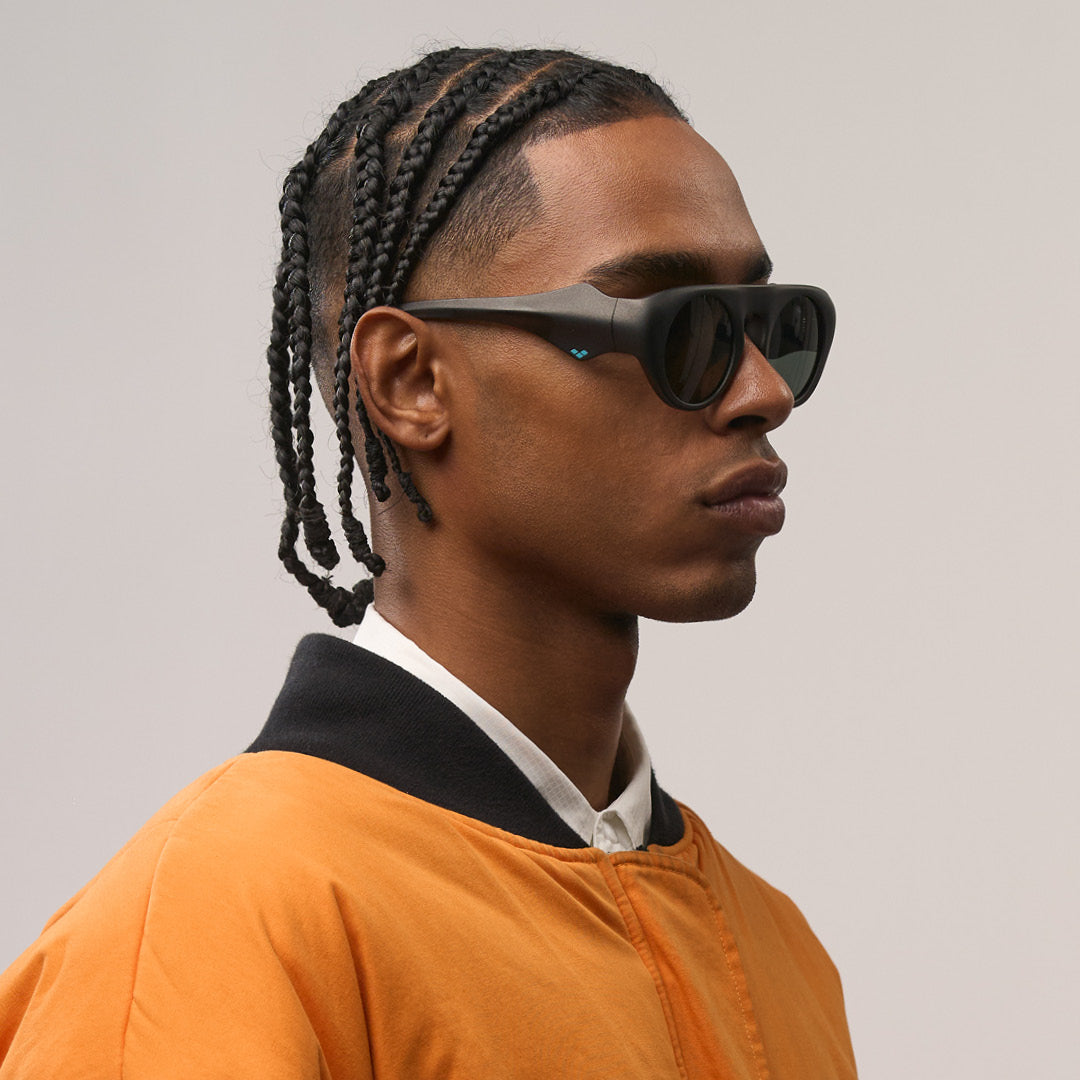 Diamanta#Color_Montatura Black Especial con Lente Grey Polarized