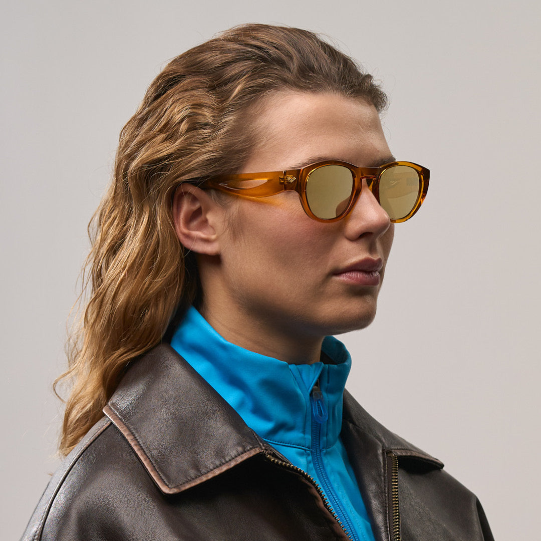 Ninfa#Color_Montatura Amber con Lente Gold Mirror