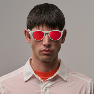 Ninfa#Color_Montatura Gloss White con Lente Red Mirror