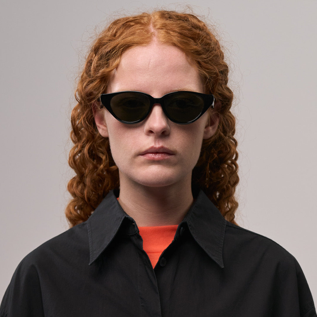 Sirena#Color_Montatura Gloss Black con Lente Grey Polarized